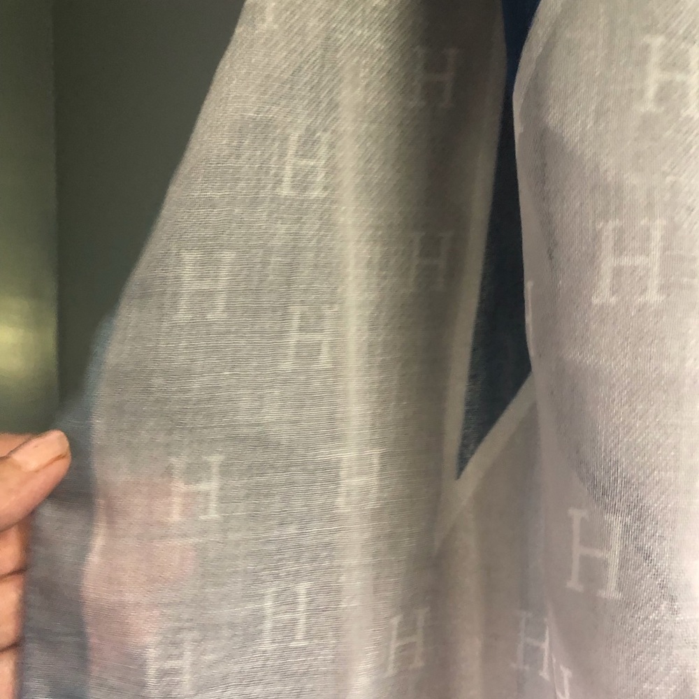 Scarf - Picture 4 of 4